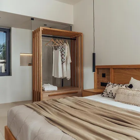 Acantha Villa, A Escape With Heated Pool, By Thinkvilla ヴィラ