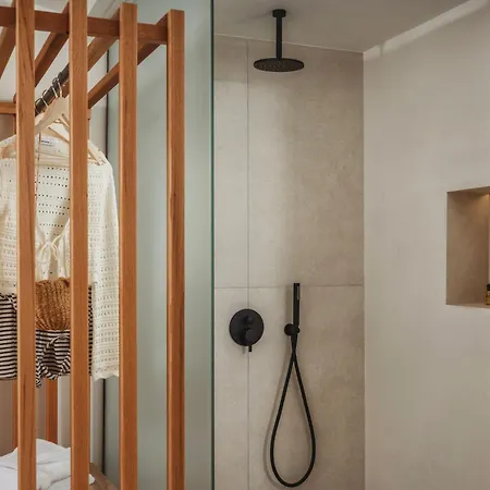 Acantha Villa, A Escape With Heated Pool, By Thinkvilla * Vanáton